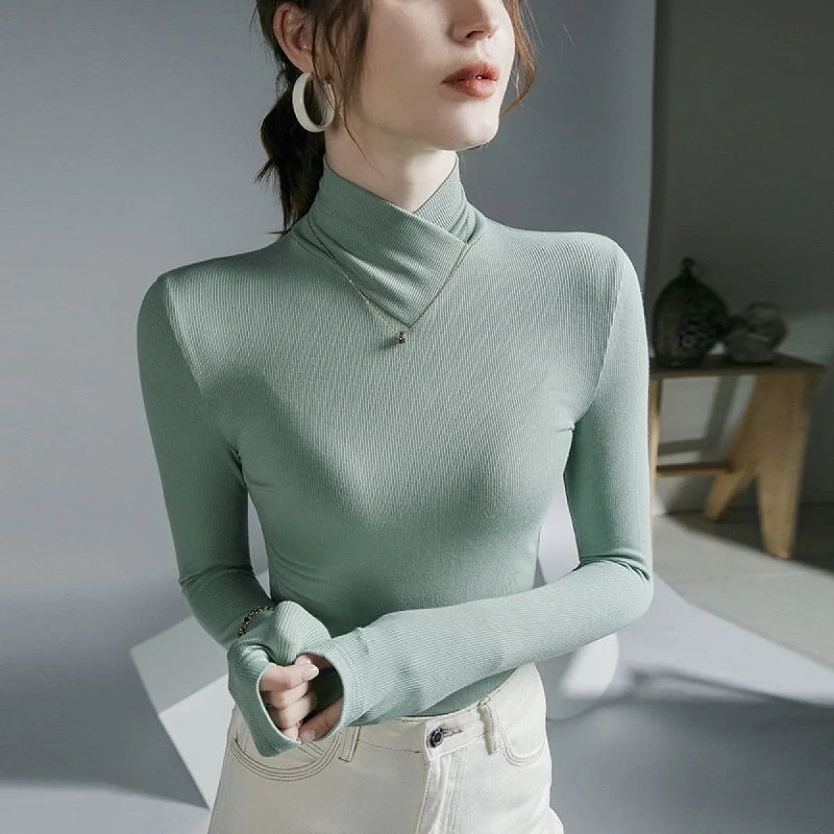 Long-Sleeved Fleece Pullover