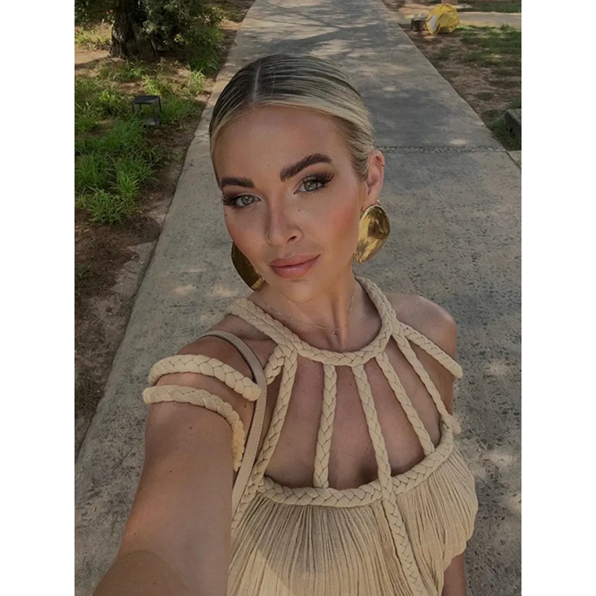 Loose Sleeveless Maxi Beach Dress: Off-Shoulder Crochet Cut-Out Design