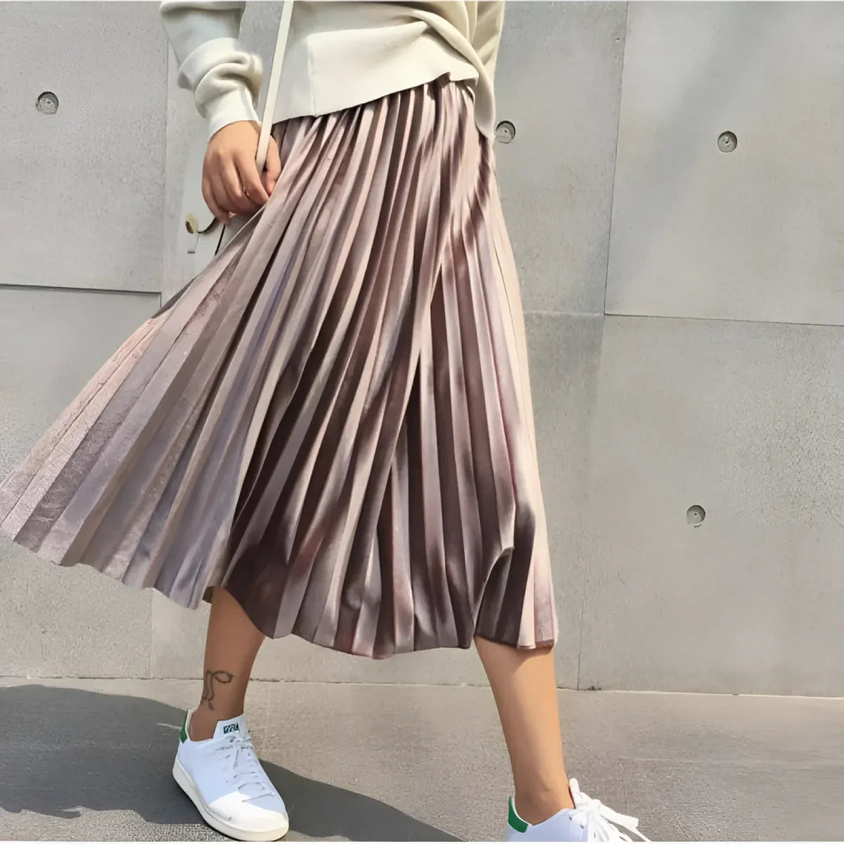 Elastic Waist Pleated Velvet Skirt
