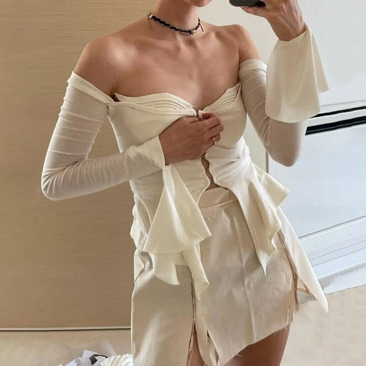 Off Shoulder Long Sleeve T-shirts